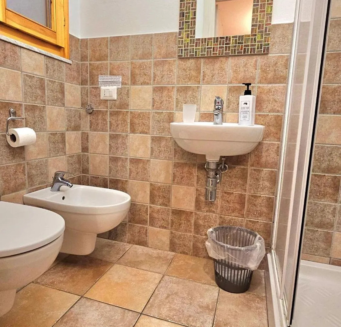 Aba Maya Guest House Alghero 2*,  Italy