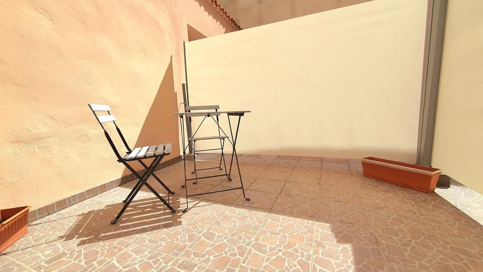 Aba Maya Guest House Alghero 2*,  Italy