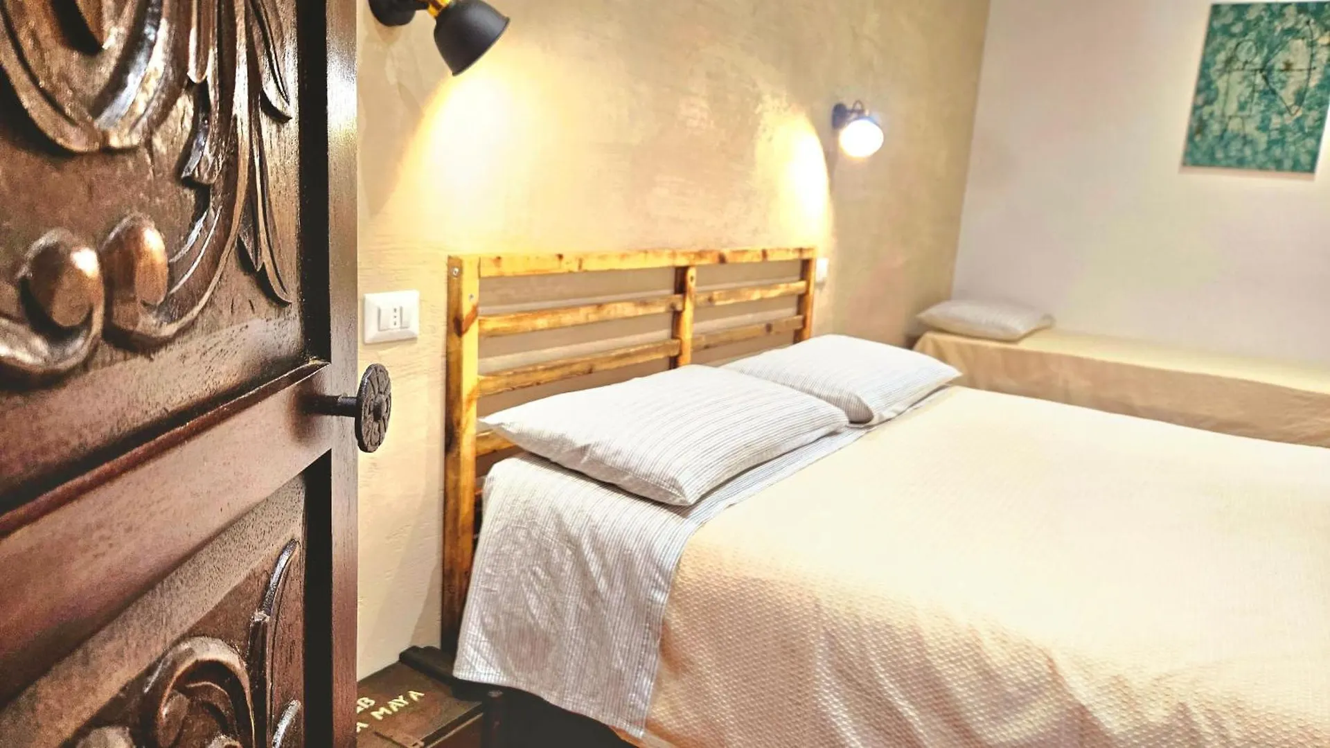 Aba Maya Guest House Alghero 2*,